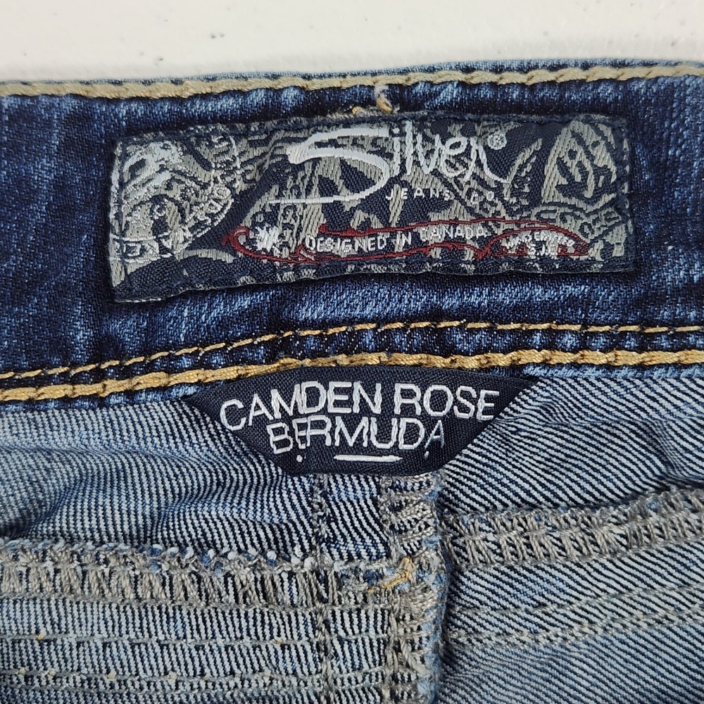 Silver Jeans Co Camden Rose Bermuda Shorts Dark Wash Denim Womens Size 14 W50215 - Picture 7 of 11